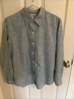 L.L. Bean Light Blue Floral Print Men's Button-Up Shirt